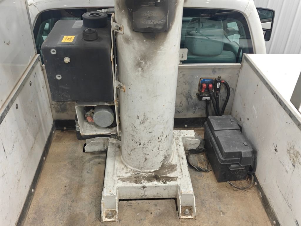 Used 2014 Ford F450 XL w/ Snow Plow Prep Package RWD image 40