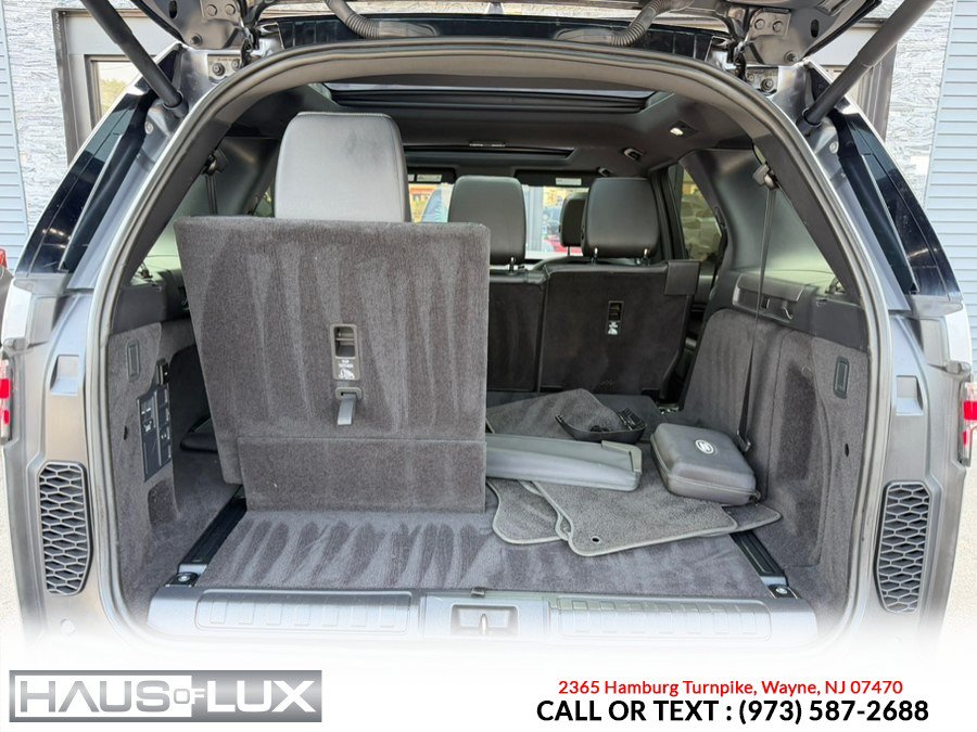Used 2023 Land Rover Discovery S R-Dynamic AWD/4WD image 25