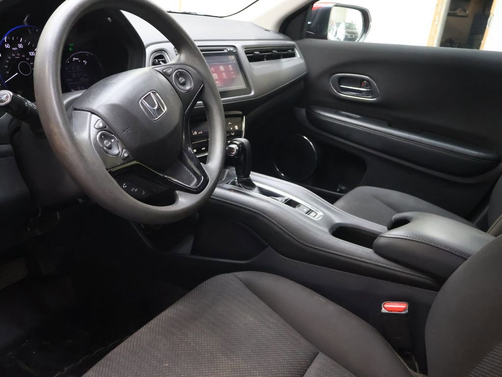 Used 2017 Honda HR-V EX image 18