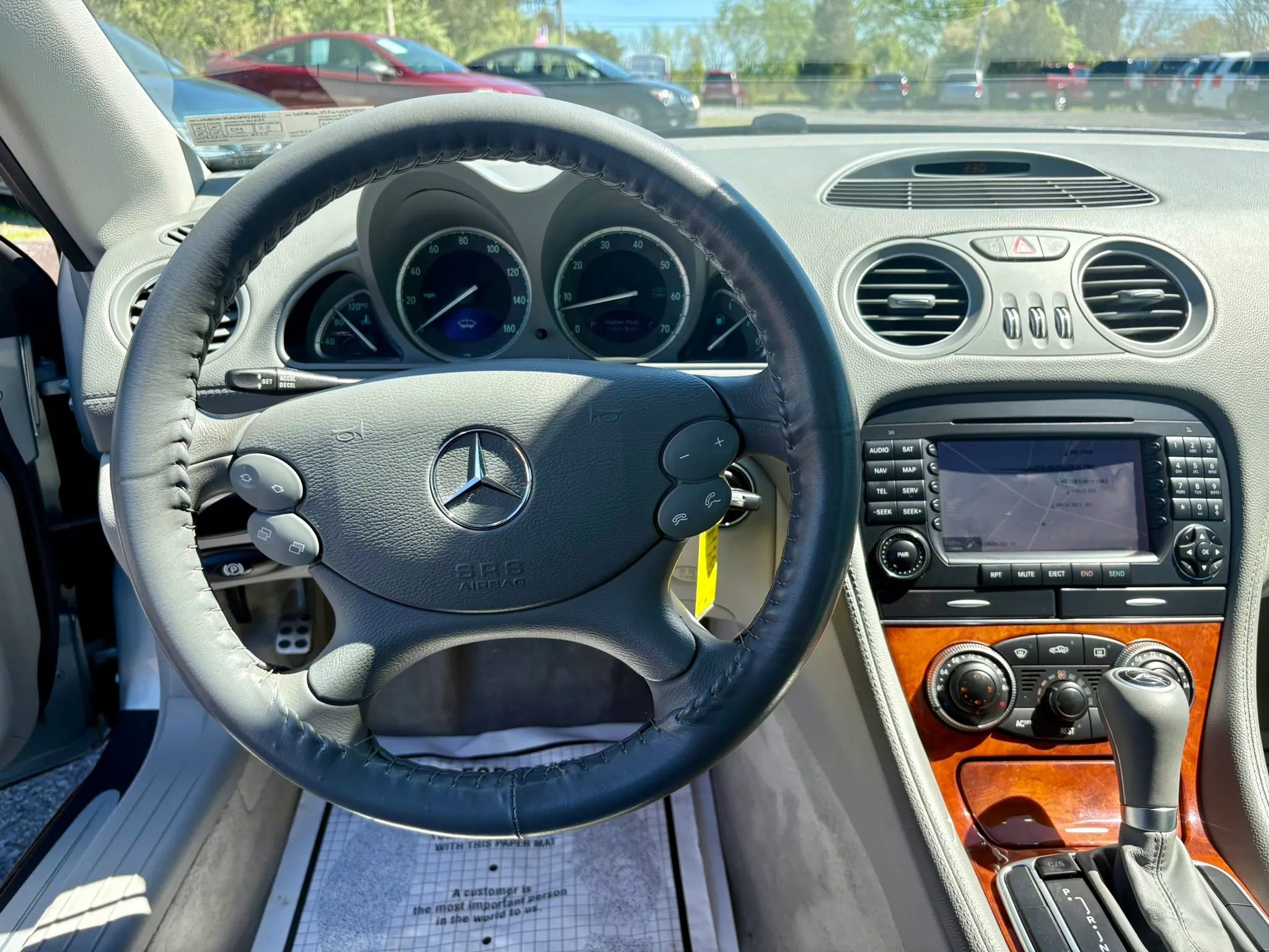 Used 2005 Mercedes-Benz SL 500 image 28