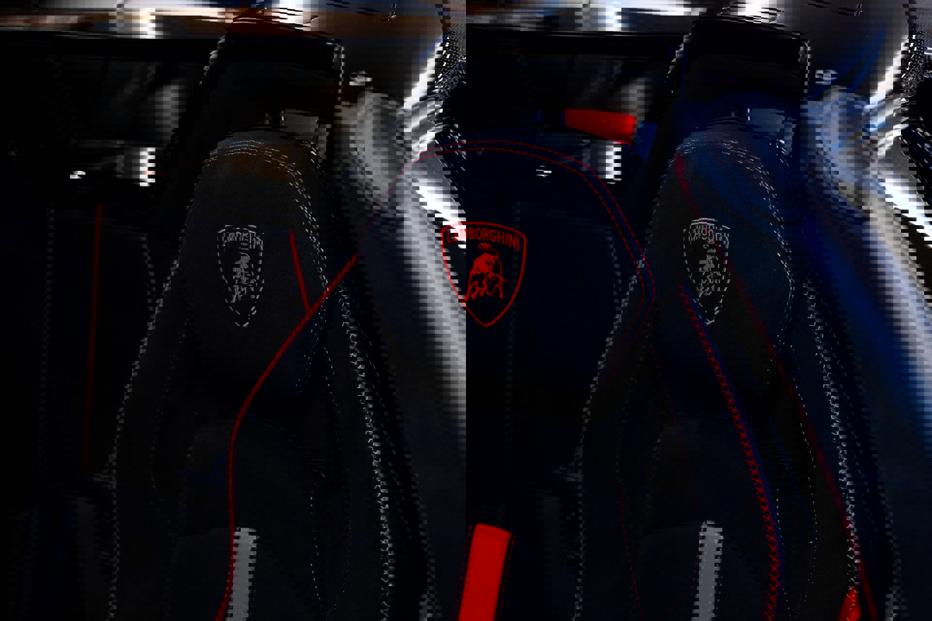 Used 2021 Lamborghini Aventador SVJ image 18