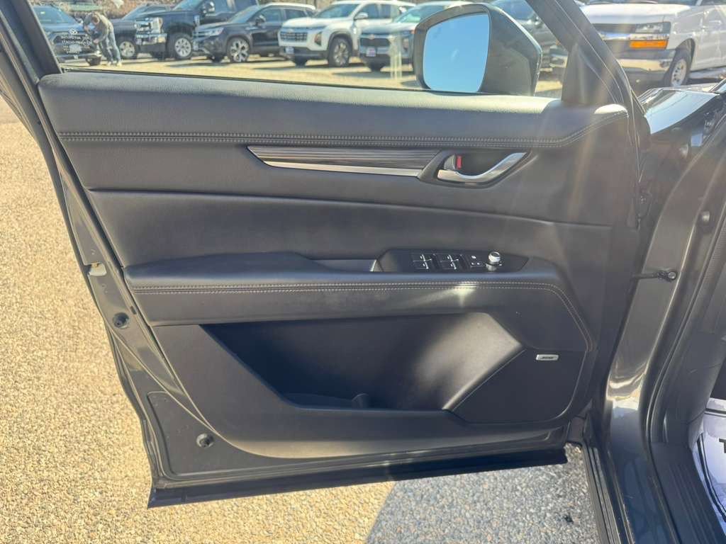 Used 2019 MAZDA CX-5 Grand Touring image 11