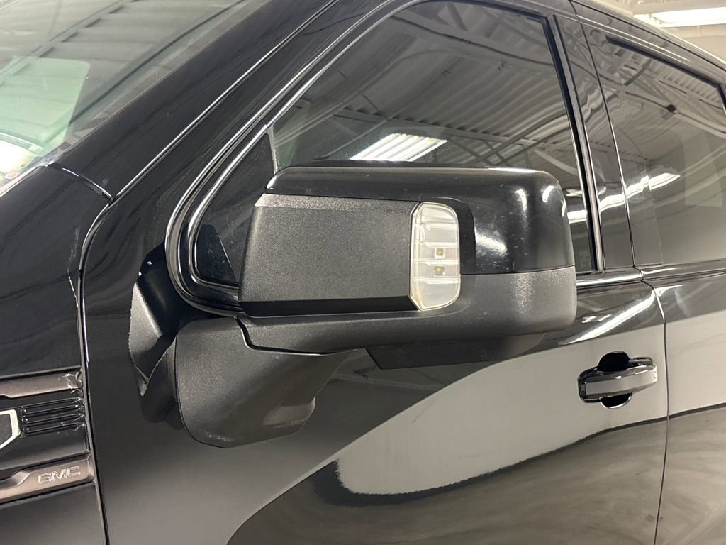 Used 2022 GMC Sierra 1500 AT4X image 12