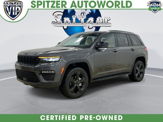 Used 2025 Jeep Grand Cherokee Limited w/ Black Appearance Package
