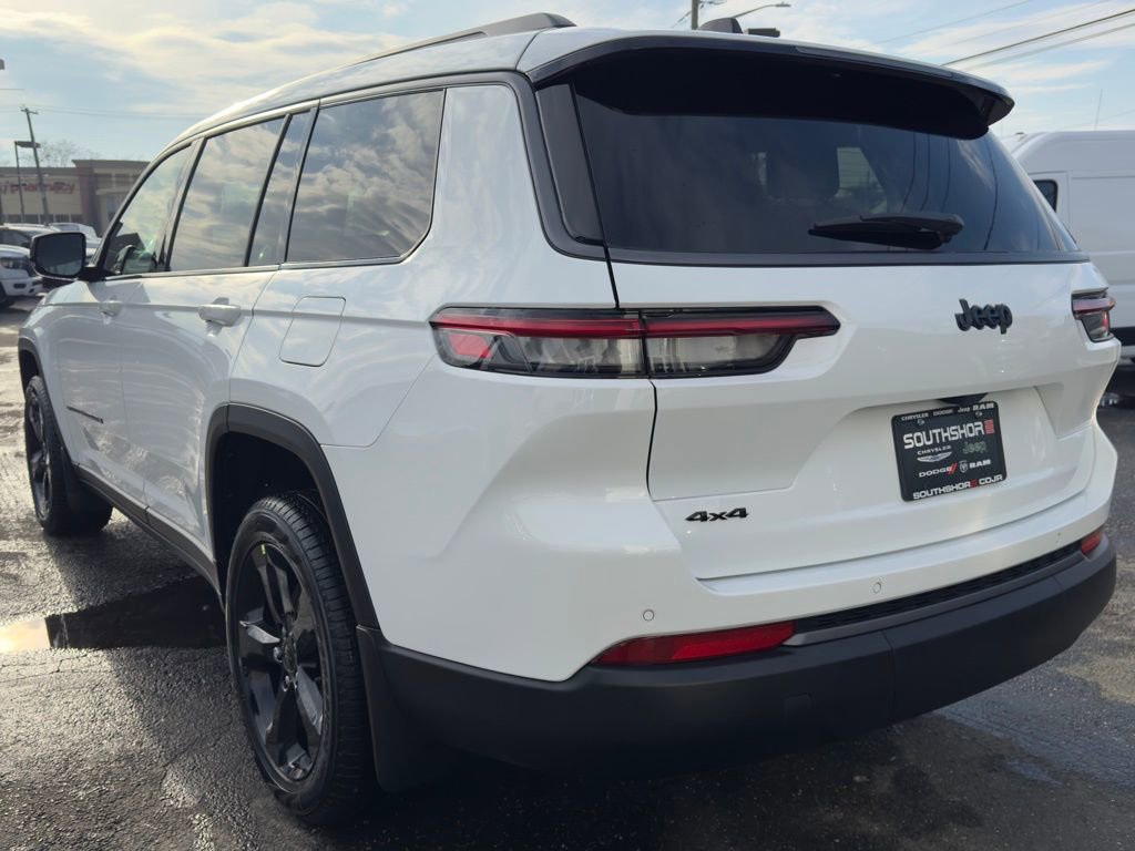 New 2026 Jeep Grand Cherokee L Limited w/ Limited Altitude Package image 5