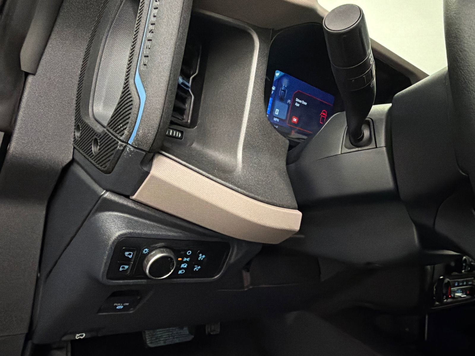 Used 2024 Ford Bronco Wildtrak image 33