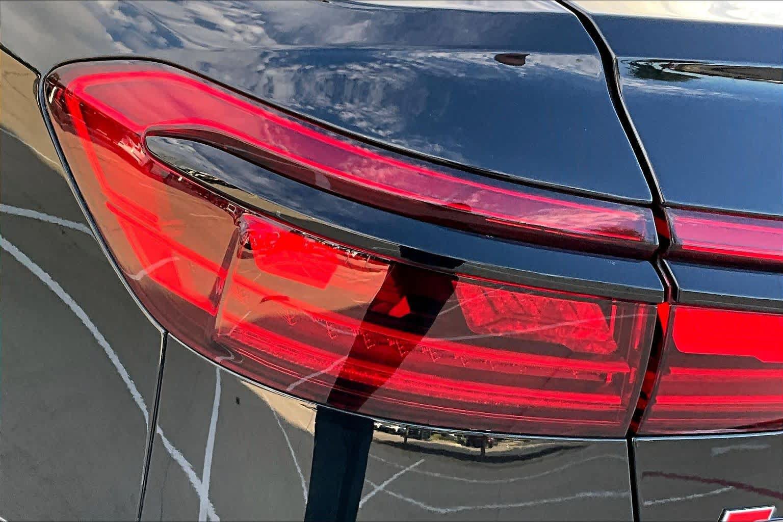 Used 2020 Audi S8 L AWD/4WD image 30