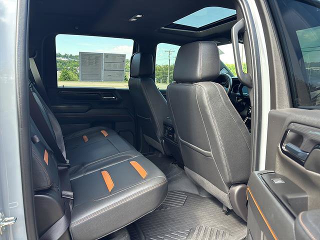 Used 2024 GMC Sierra 2500 AT4 w/ AT4 Premium Plus Package AWD/4WD image 19