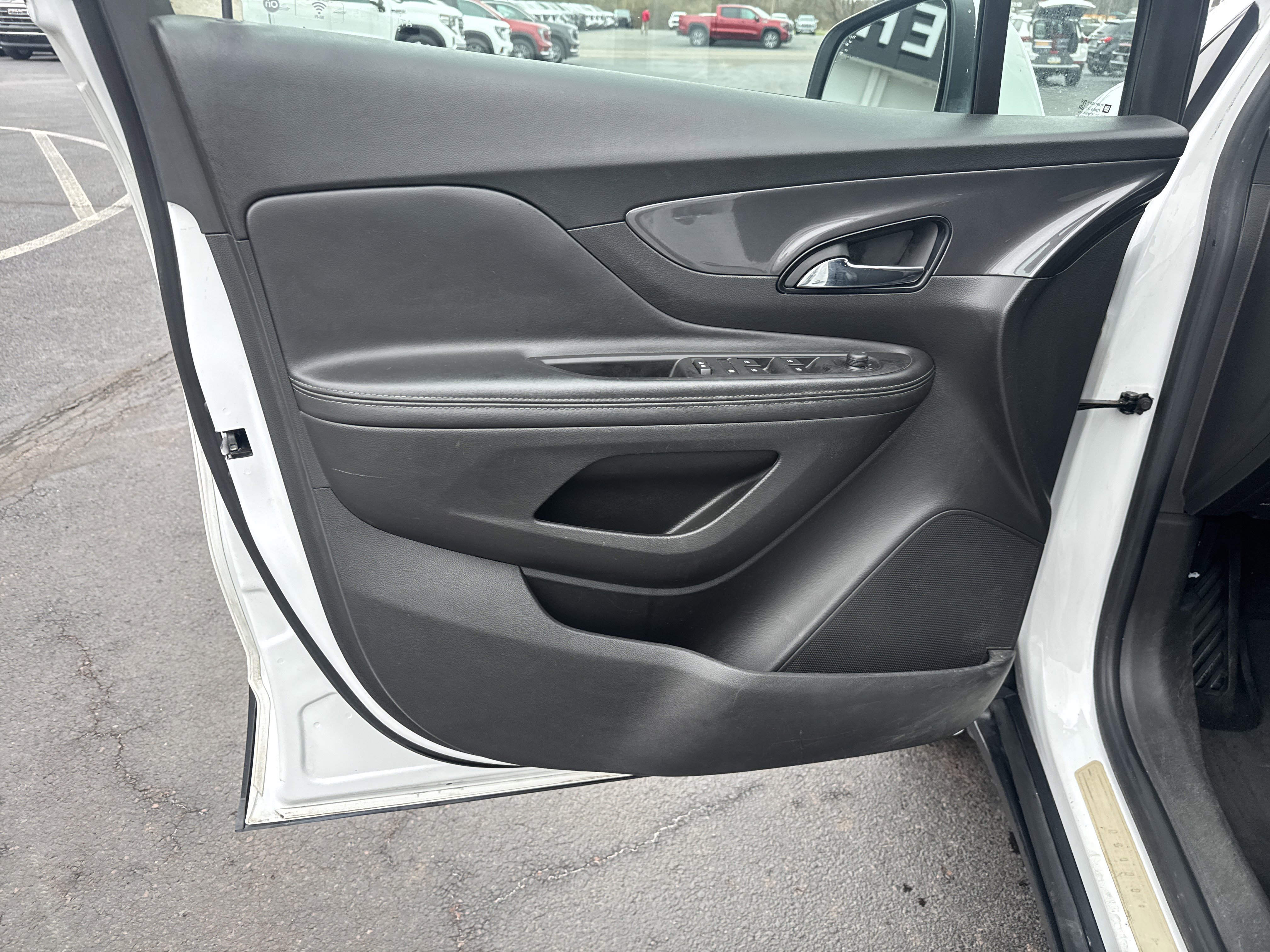Used 2019 Buick Encore Preferred w/ Safety Package image 15
