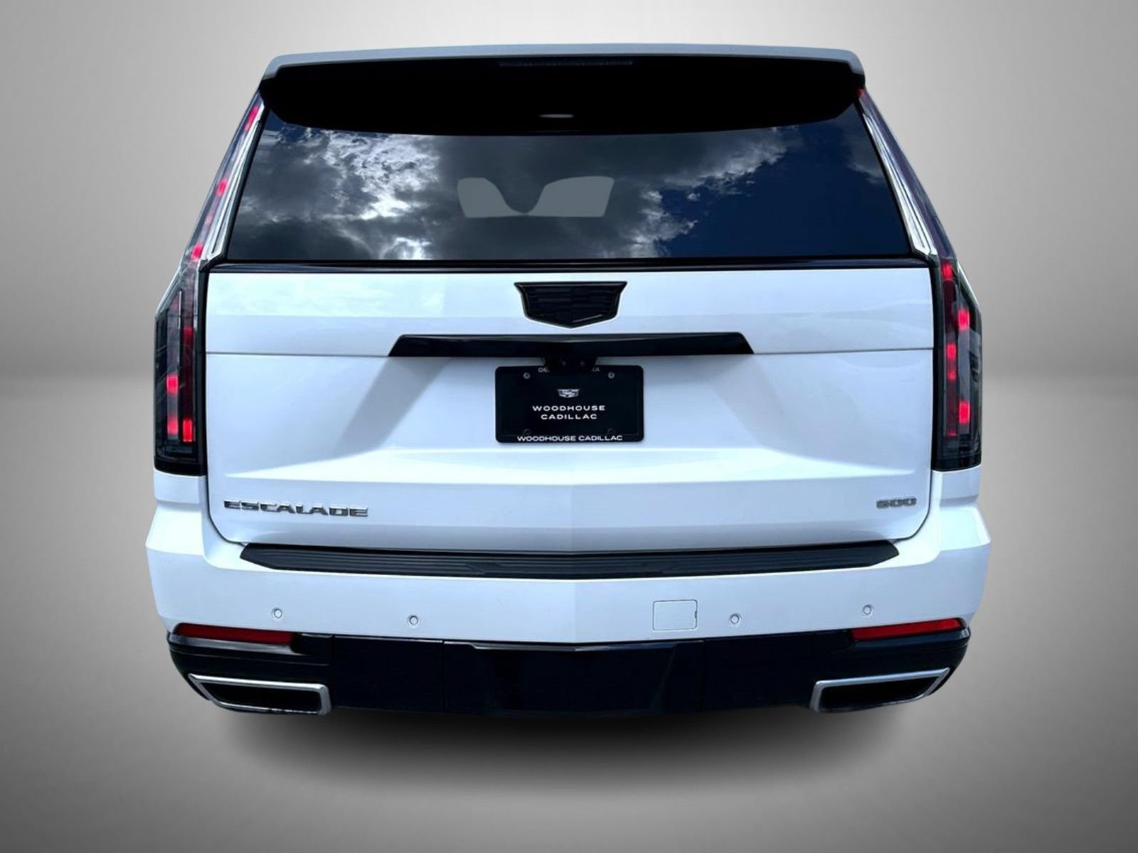Certified 2025 Cadillac Escalade ESV Premium Luxury w/ Touring Package AWD/4WD image 6