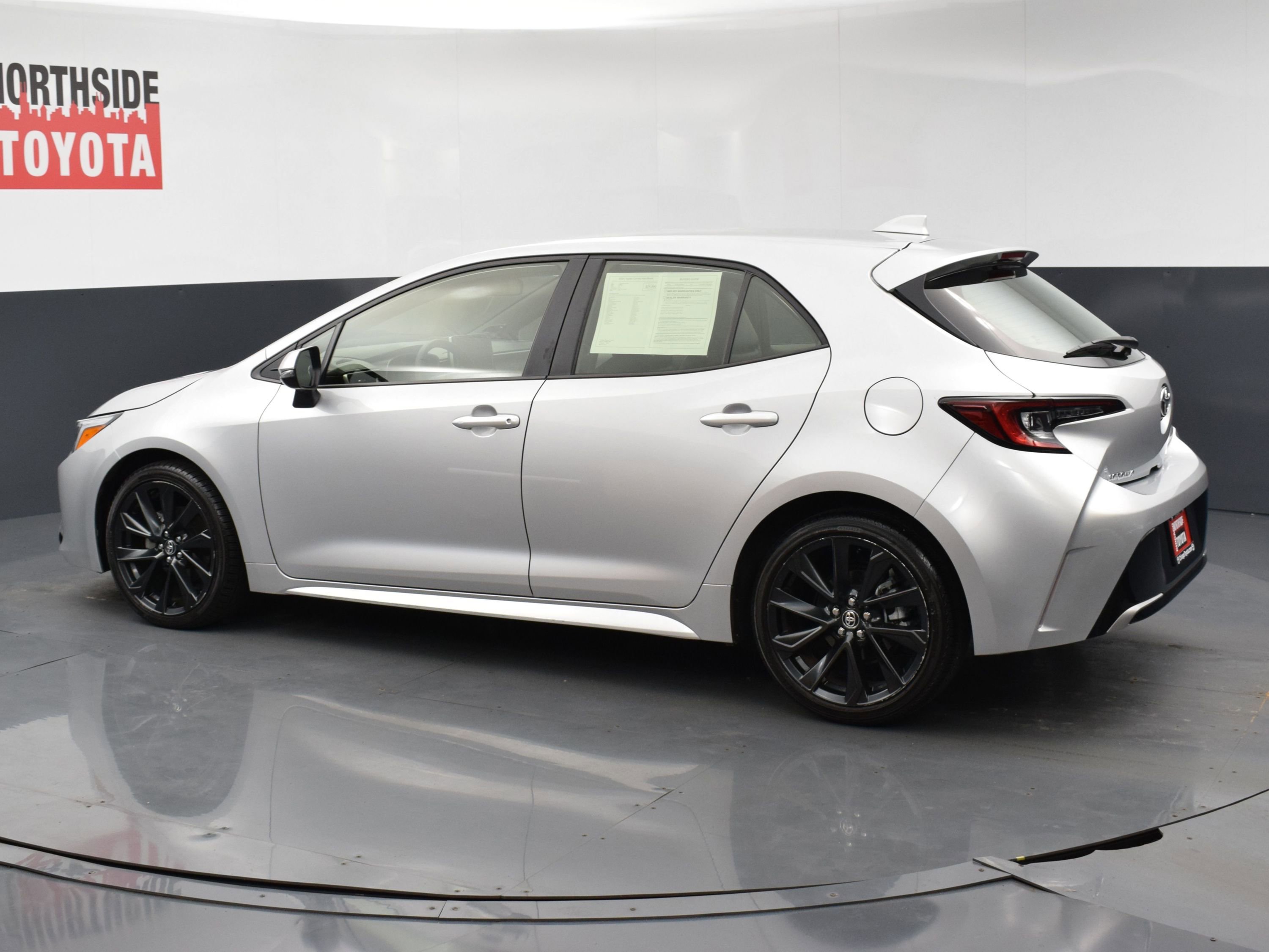 Used 2024 Toyota Corolla XSE FWD video 2