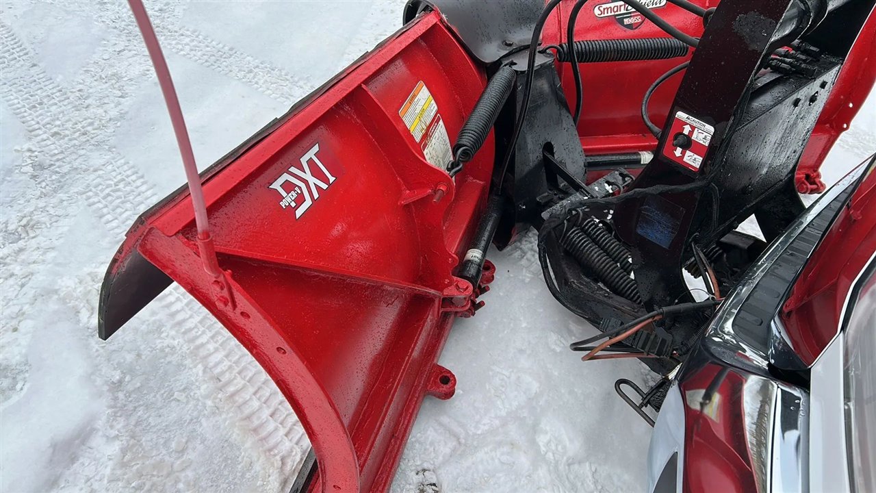 Used 2015 GMC Sierra 3500 4x4 Regular Cab w/ Sierra Convenience Package image 24