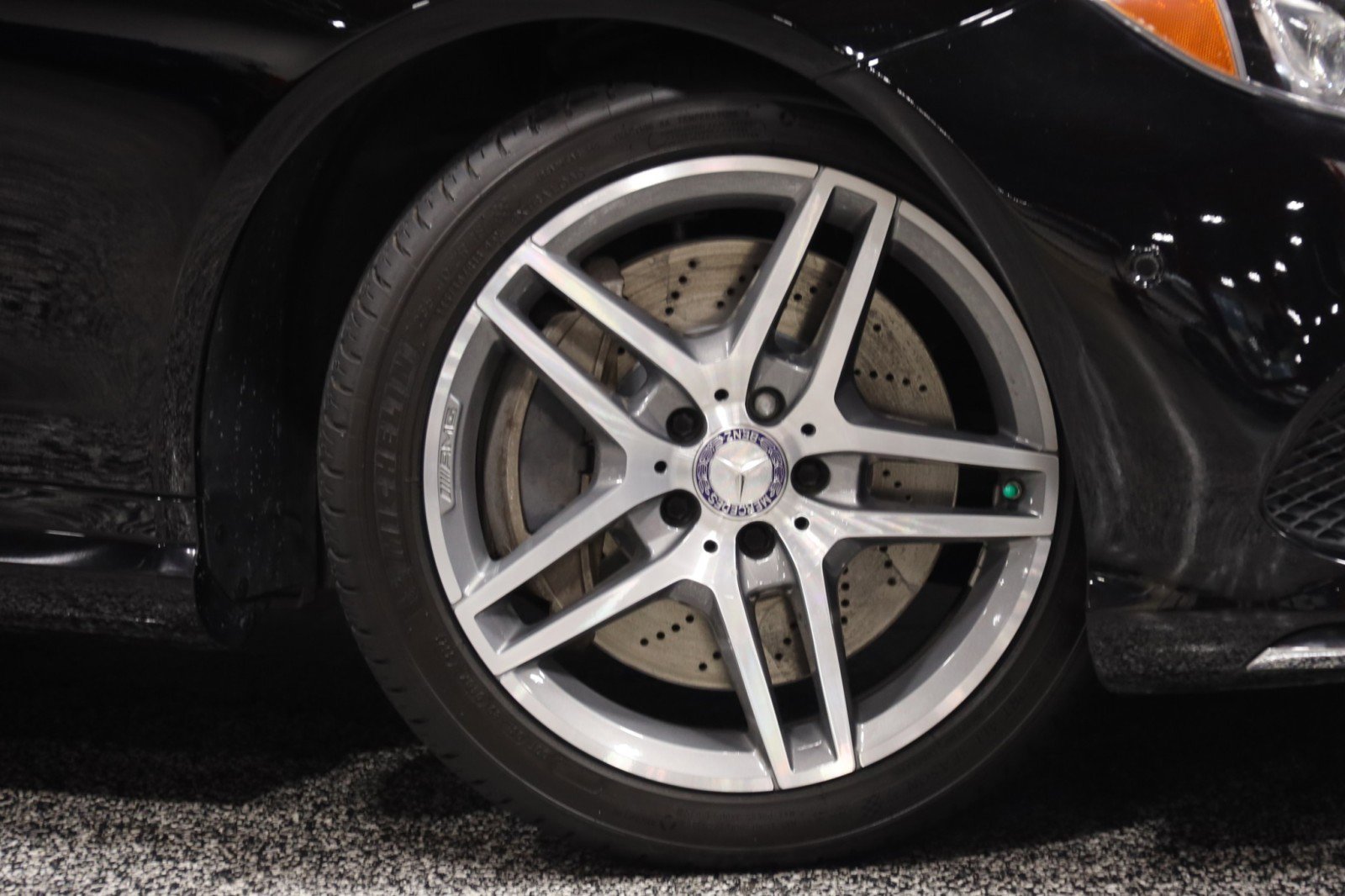 Used 2014 Mercedes-Benz E 550 Coupe image 4