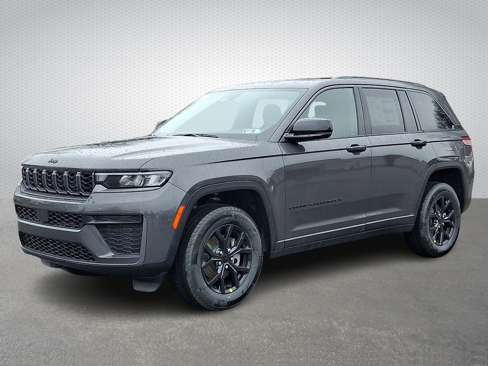 New 2026 Jeep Grand Cherokee Altitude image 3