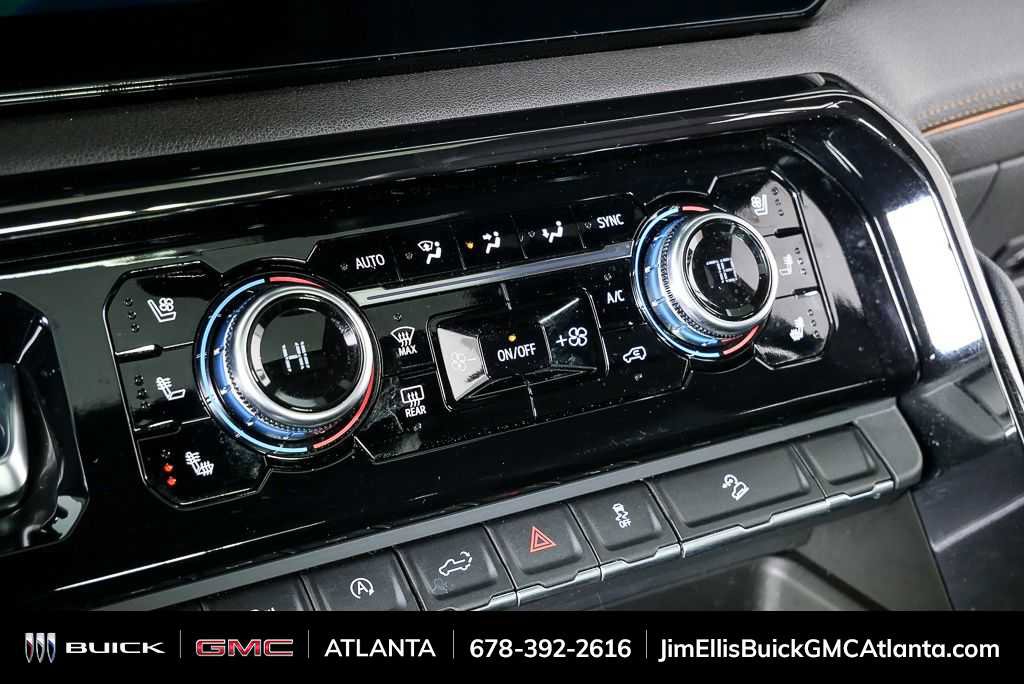 Used 2024 GMC Sierra 1500 AT4 w/ Technology Package image 18