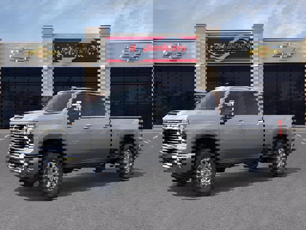 New 2026 Chevrolet Silverado 3500 LTZ image 2