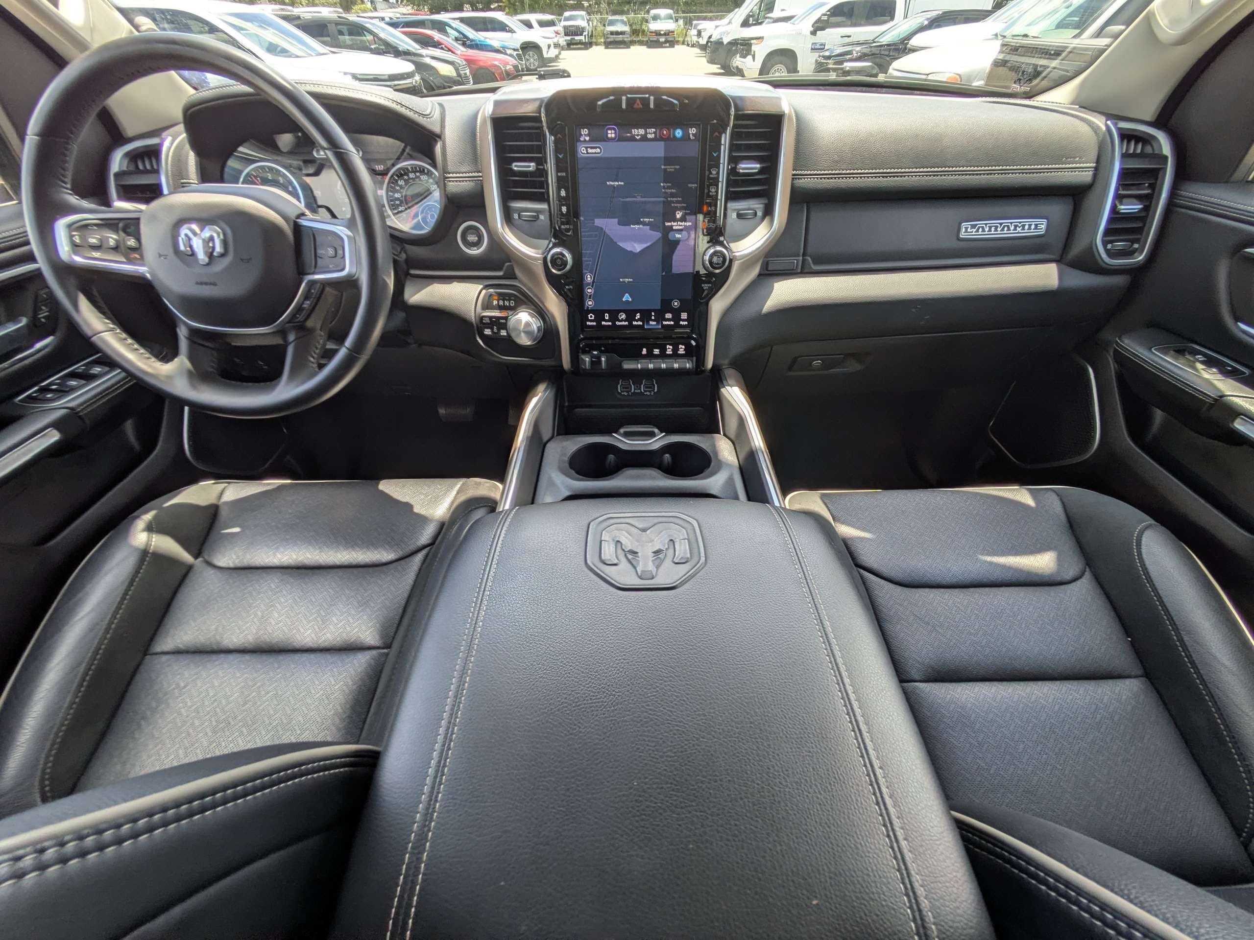 Used 2022 RAM 1500 Laramie AWD/4WD image 13