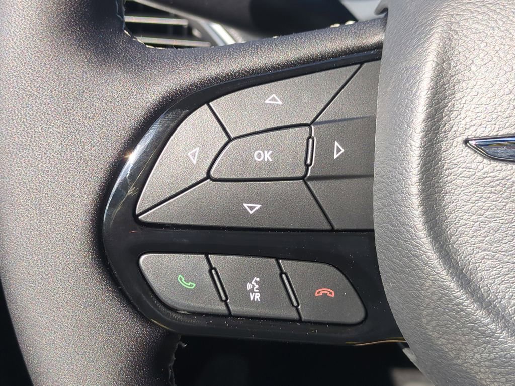 New 2026 Chrysler Pacifica Limited image 28