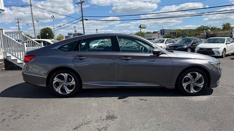 Used 2018 Honda Accord EX image 7