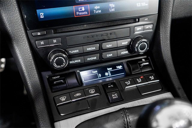 Used 2020 Porsche 718 Cayman GT4 image 36