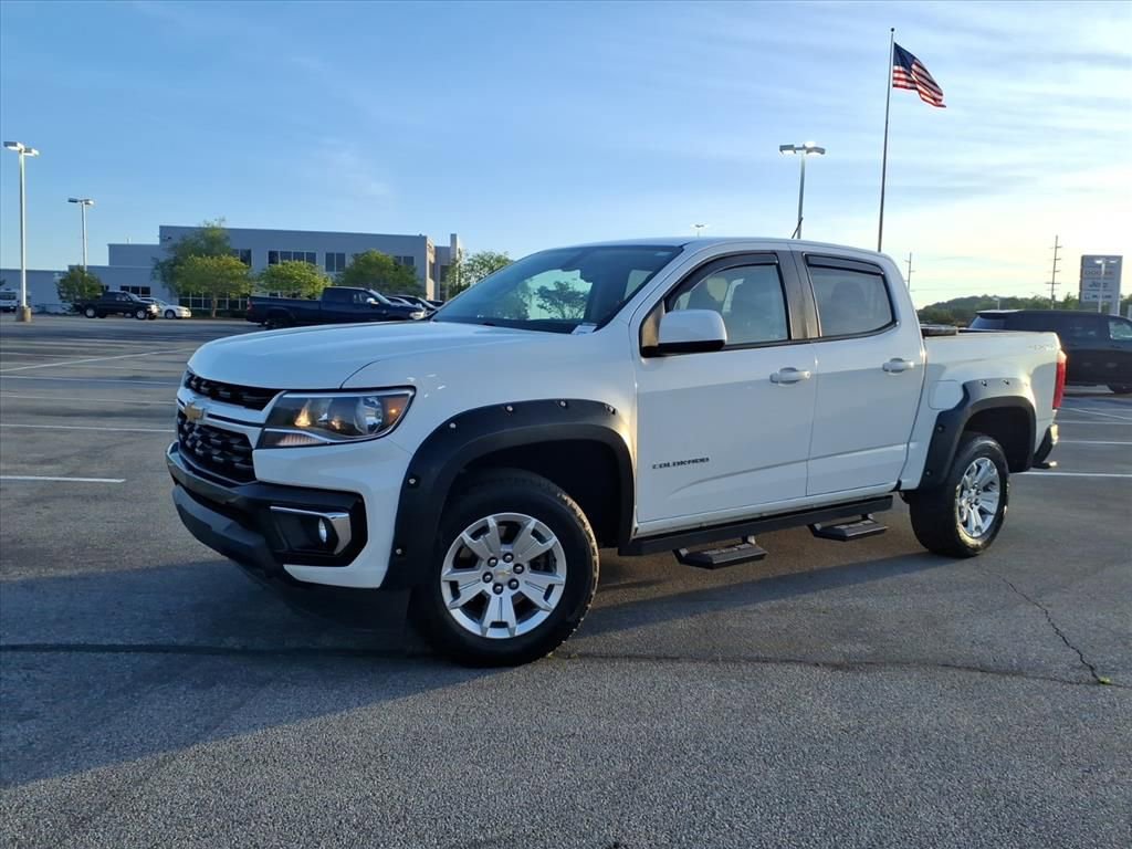 Used 2022 Chevrolet Colorado LT AWD/4WD image 1