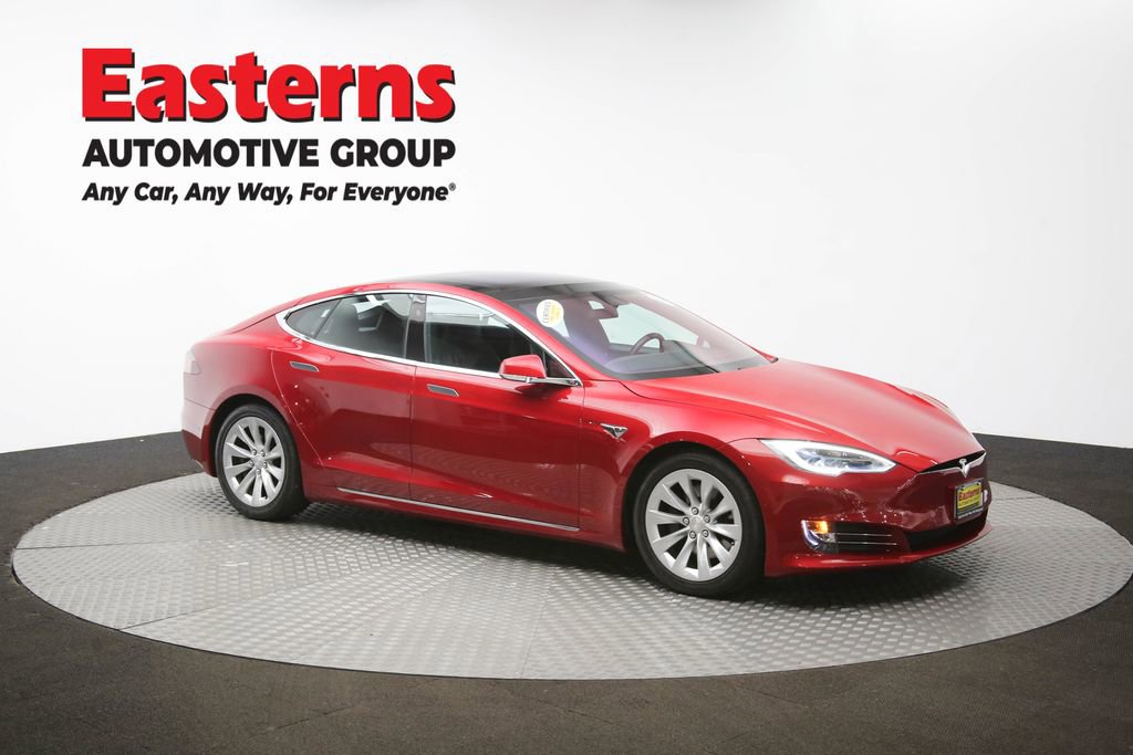 Used 2016 Tesla Model S 90D image 45