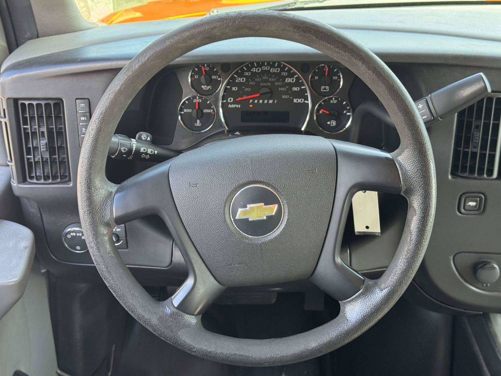 Used 2012 Chevrolet Express 3500 Extended RWD image 12
