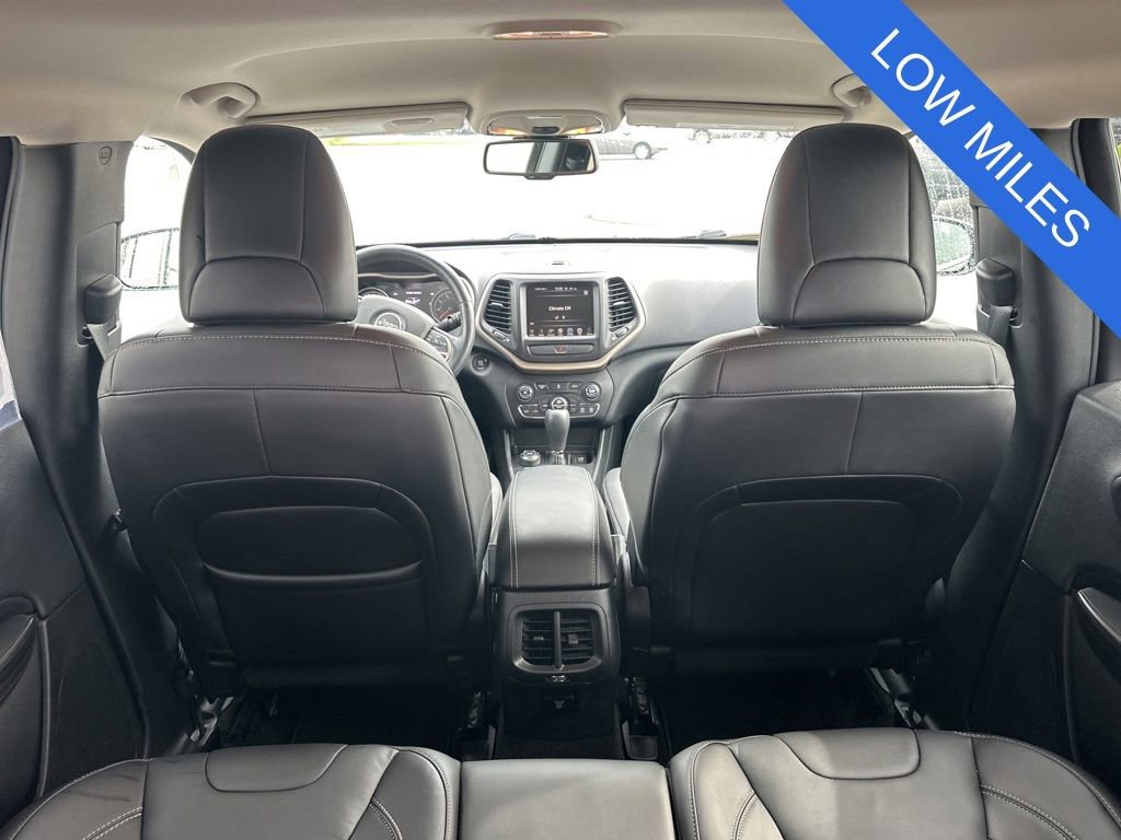 Used 2015 Jeep Cherokee Limited AWD/4WD image 29