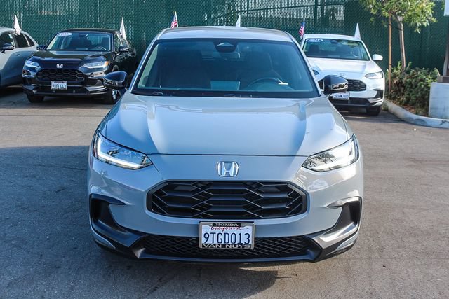 Used 2025 Honda HR-V Sport image 2