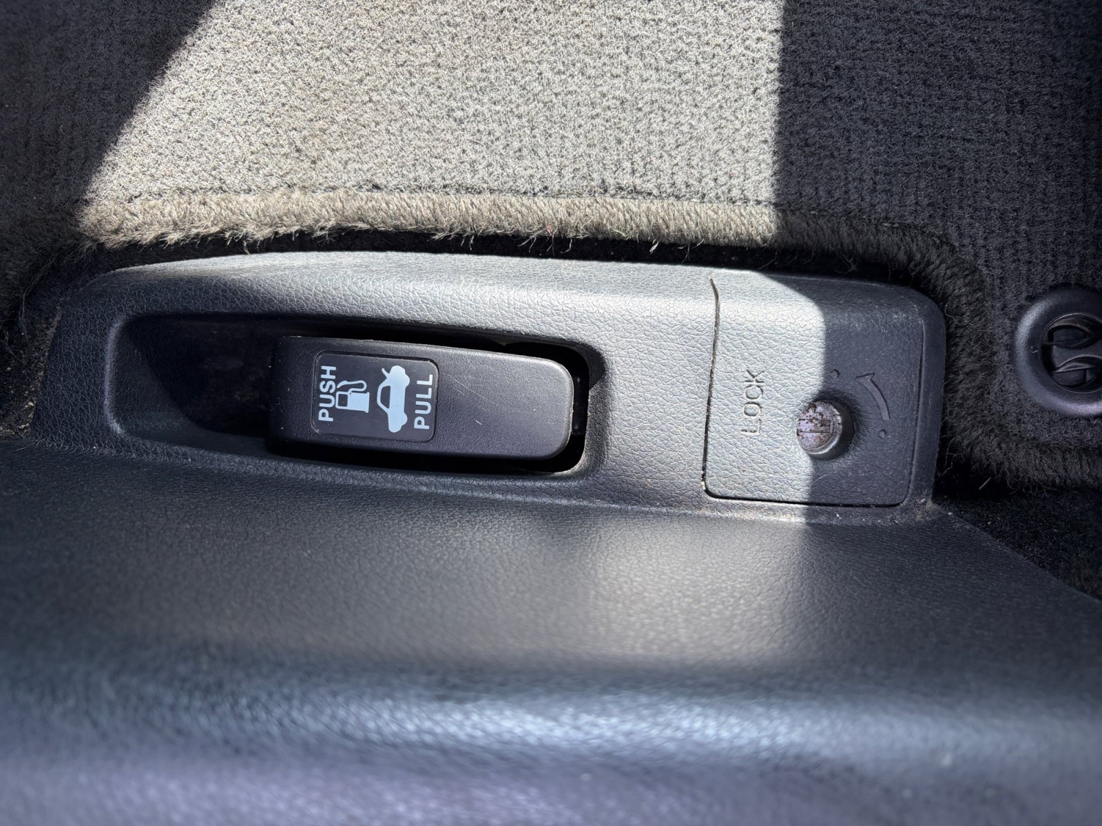 Used 2014 Honda Accord EX-L image 32