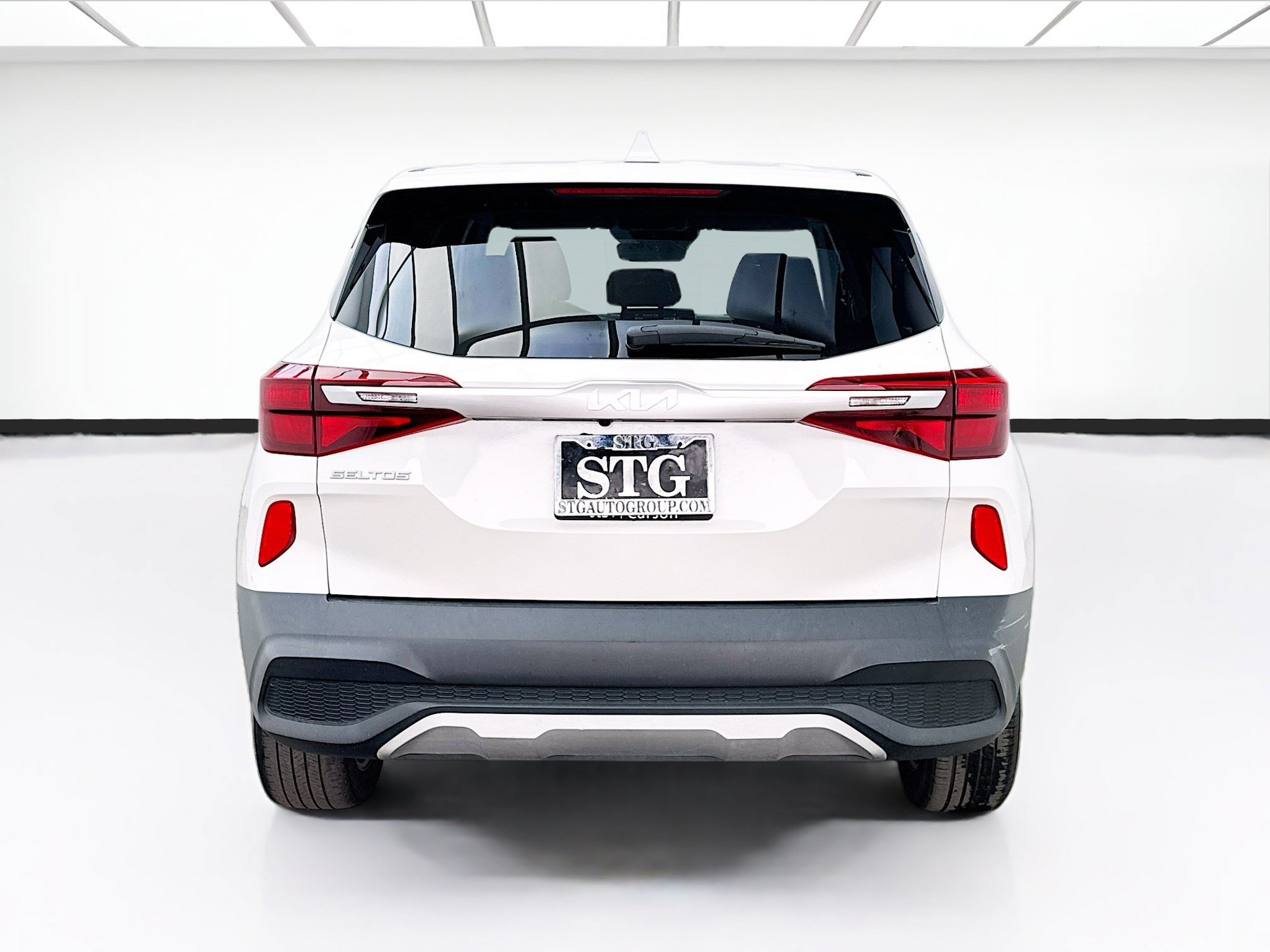 Used 2023 Kia Seltos LX AWD/4WD image 5