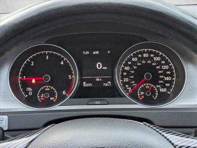 Used 2015 Volkswagen Golf TDI SE image 3