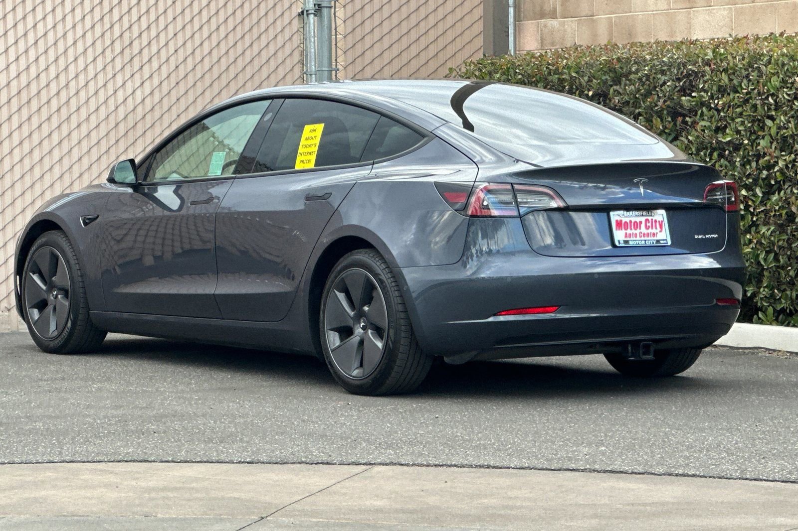 Used 2022 Tesla Model 3 Long Range image 6