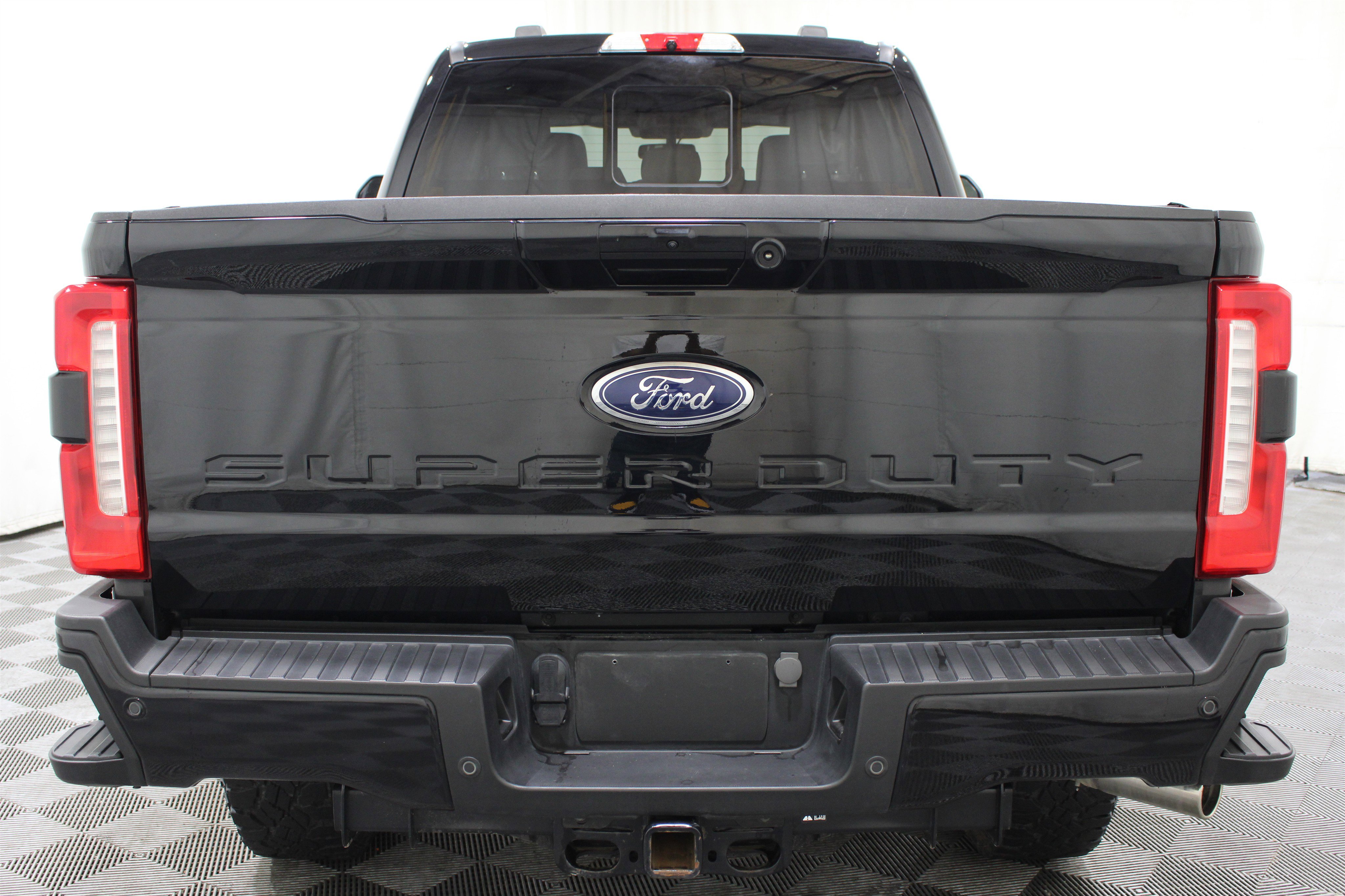 Used 2023 Ford F250 XLT w/ Tremor Off-Road Package image 32