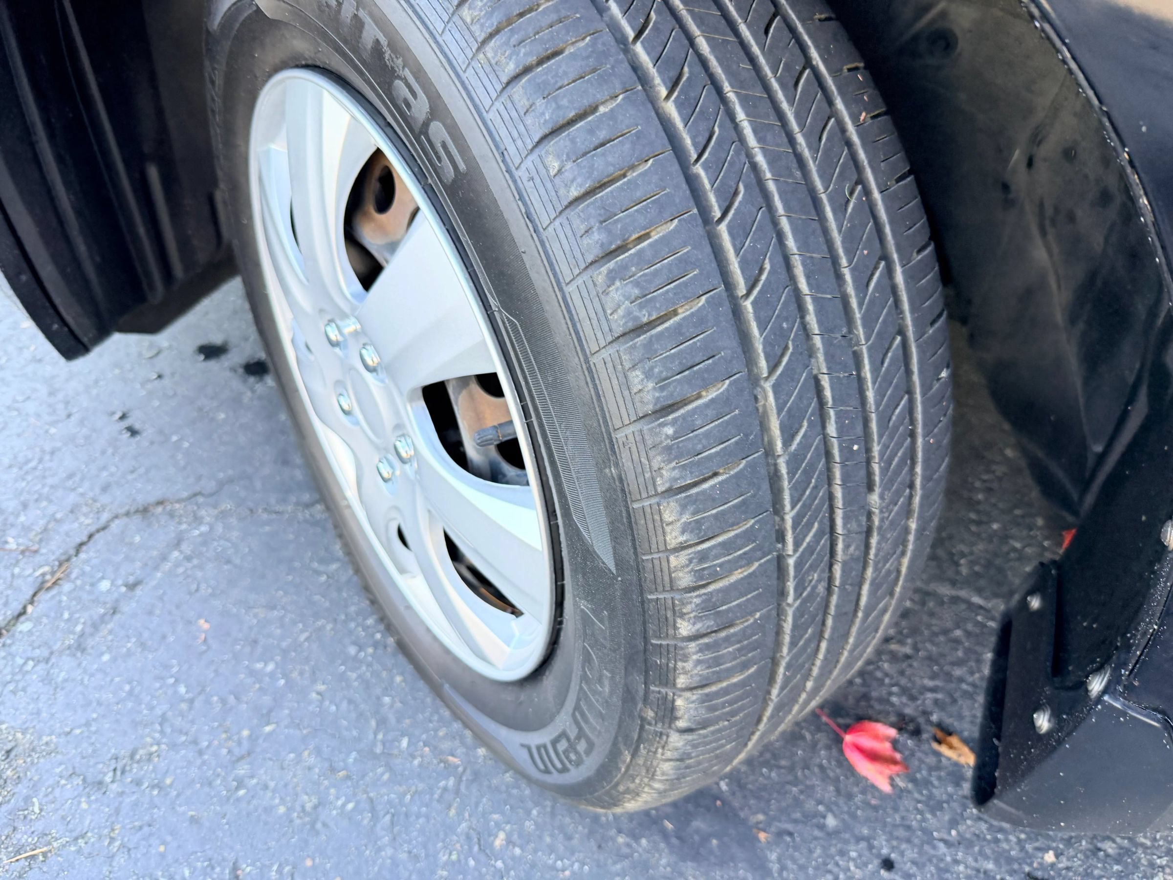 Used 2005 Honda Accord LX image 15