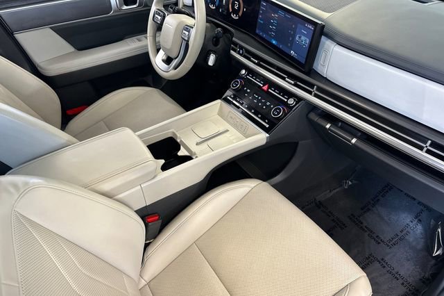 Used 2025 Hyundai Santa Fe SEL AWD/4WD image 19