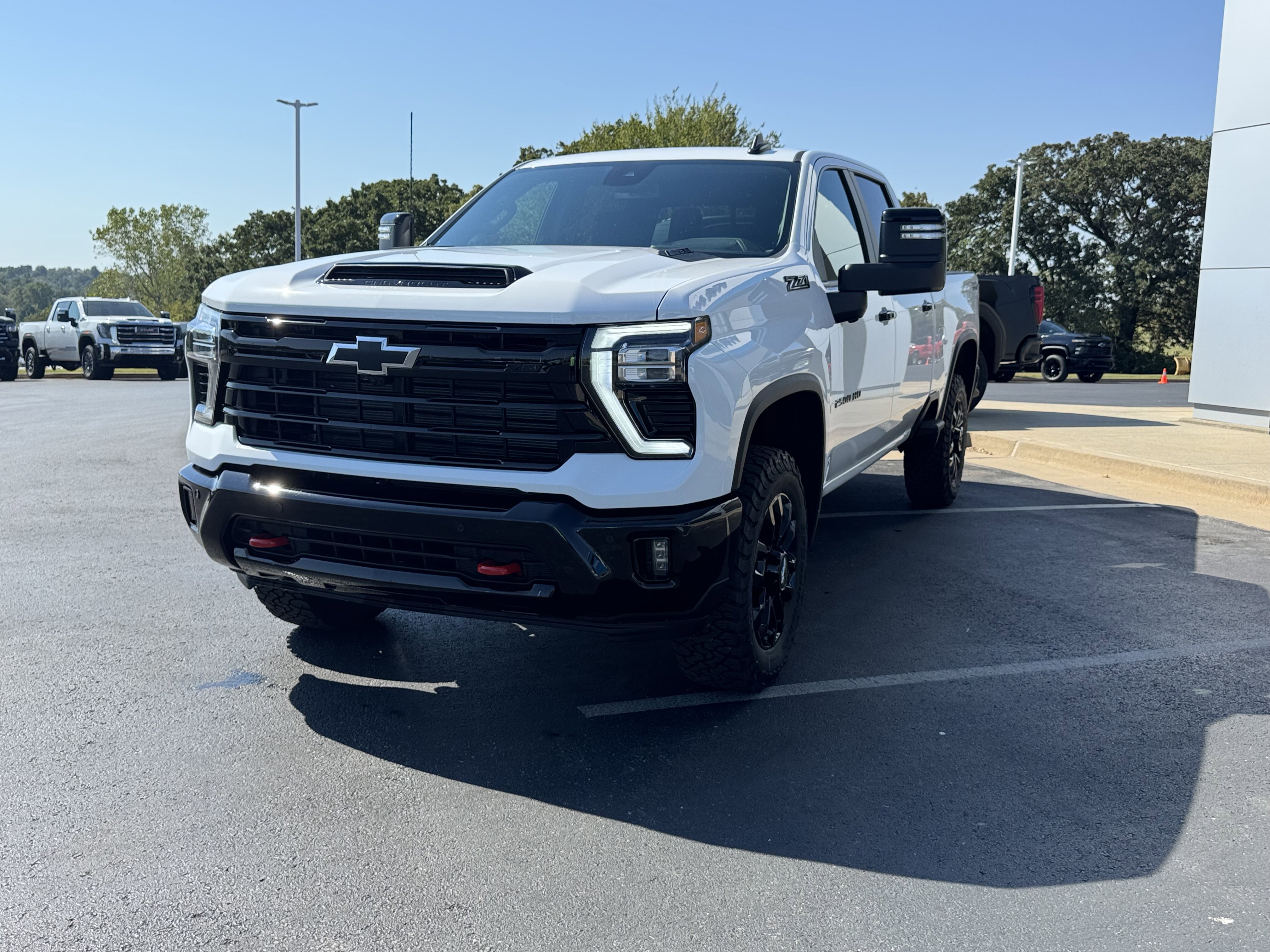 New 2026 Chevrolet Silverado 2500 LT image 2