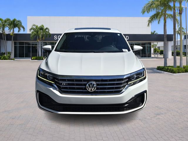 Used 2021 Volkswagen Passat 2.0T R-Line FWD image 2
