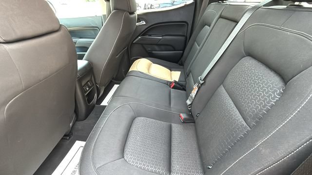 Used 2019 GMC Canyon SLE w/ Trailering Package AWD/4WD image 18