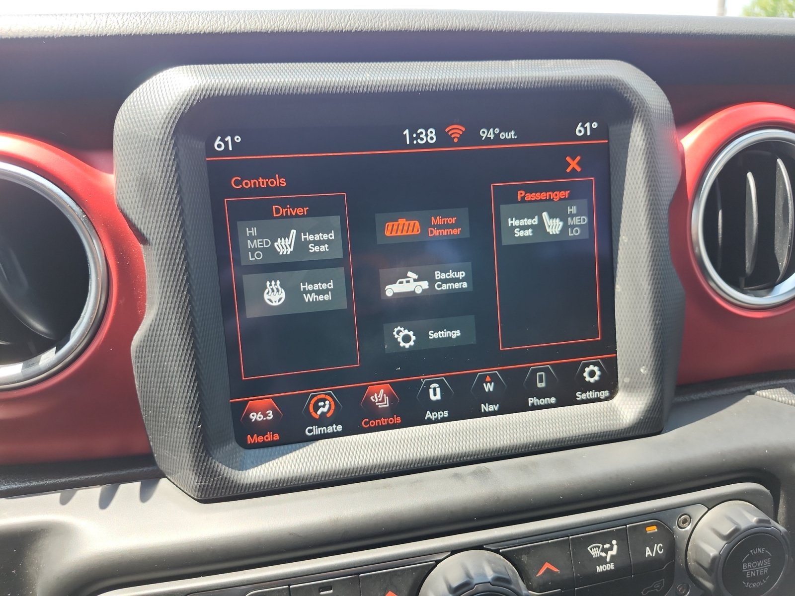 Used 2021 Jeep Gladiator Rubicon AWD/4WD image 19