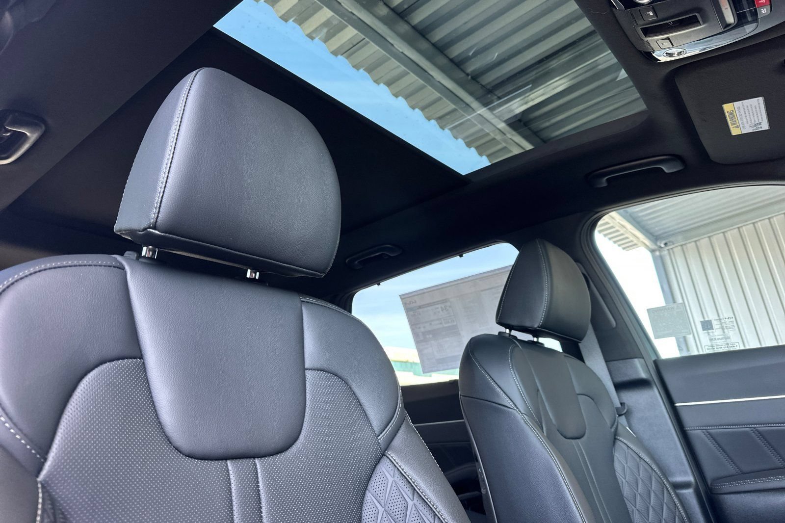 New 2026 Kia Sorento SX Prestige AWD/4WD image 17
