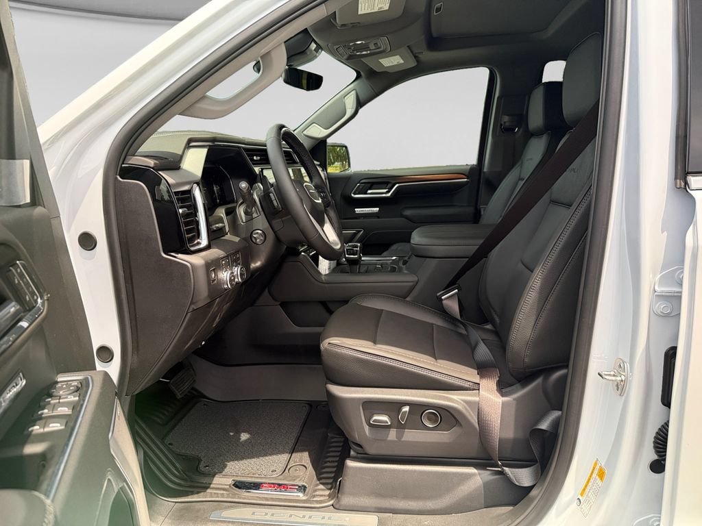 New 2026 GMC Sierra 1500 Denali AWD/4WD image 10