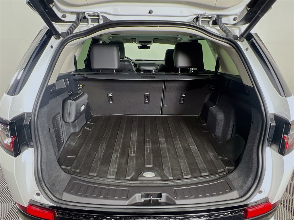 Used 2024 Land Rover Discovery Sport S image 27