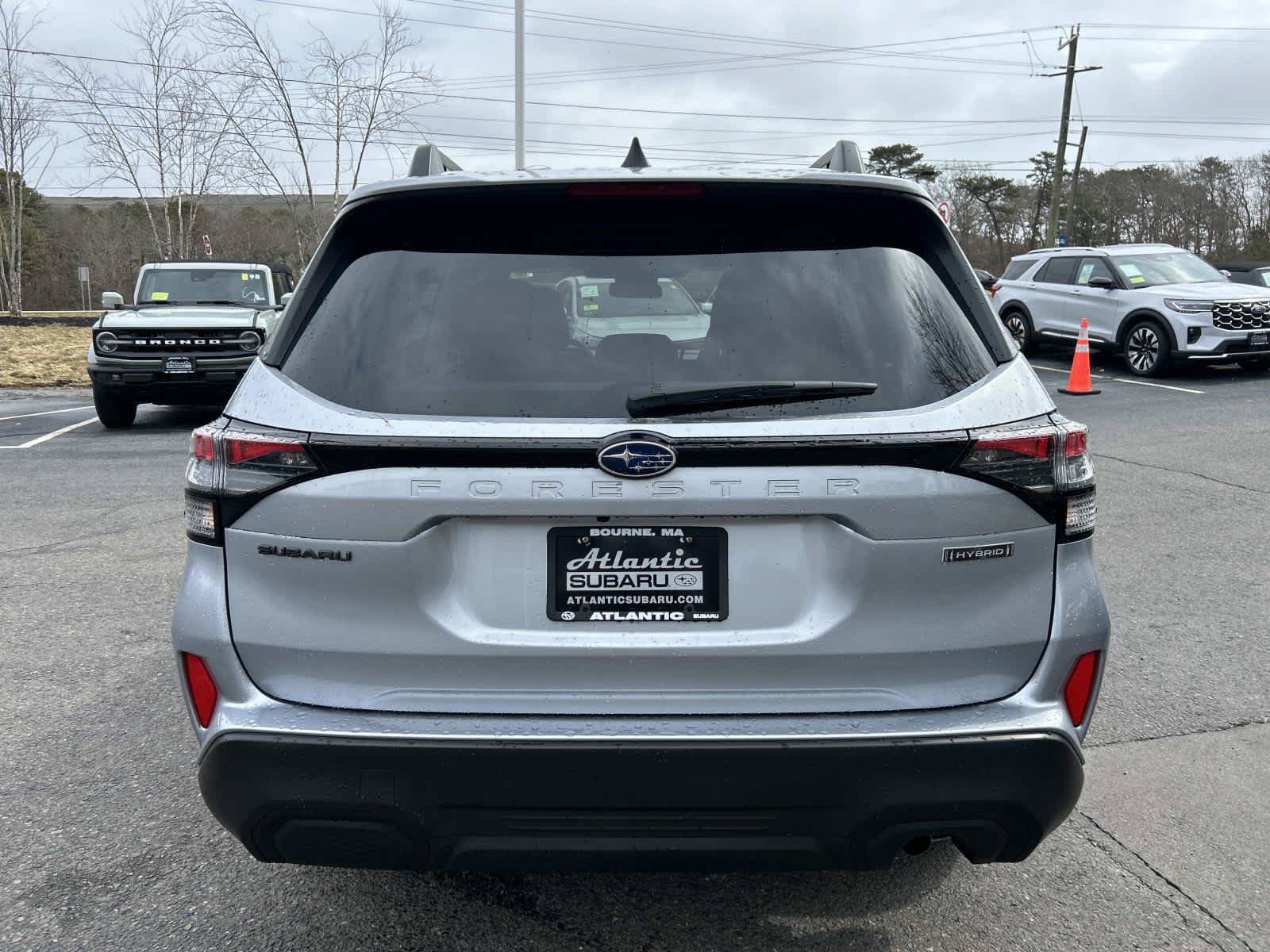 Used 2025 Subaru Forester Premium AWD/4WD image 4