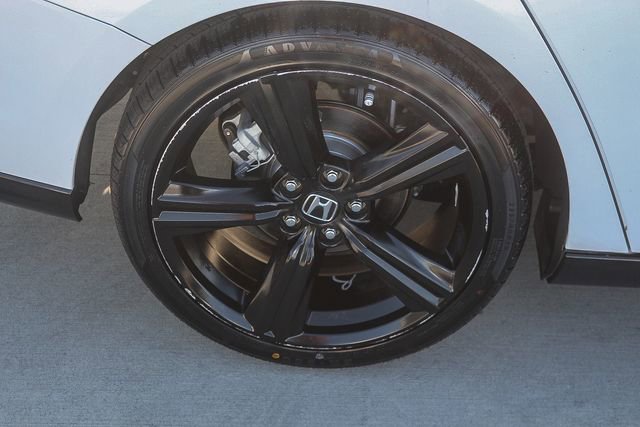 Used 2023 Honda Accord Sport image 13