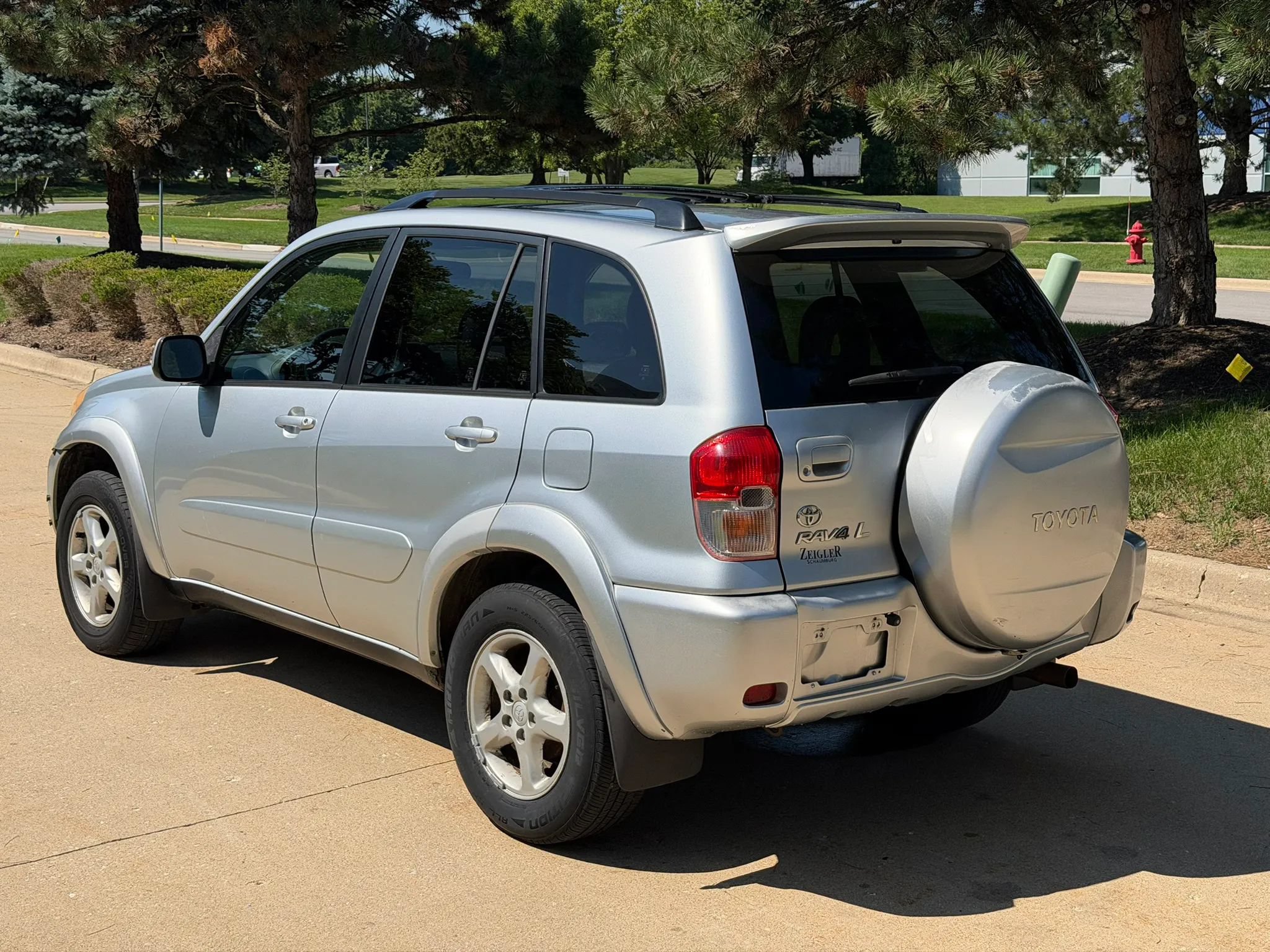 Used 2003 Toyota RAV4 4WD image 7