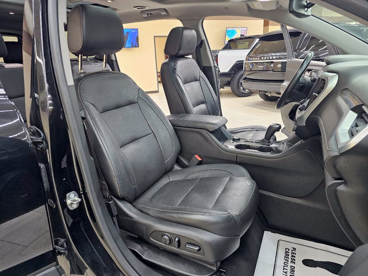 Used 2017 GMC Acadia SLT FWD image 20