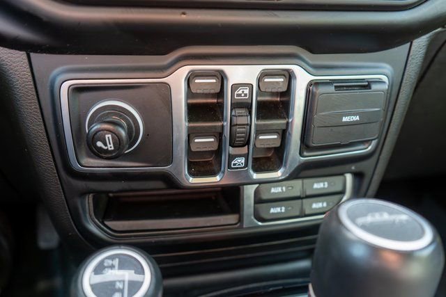 Used 2023 Jeep Gladiator Overland w/ Popular Equipment Package image 29