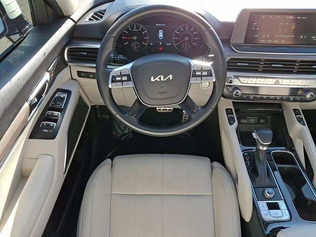 Used 2022 Kia Telluride SX image 17