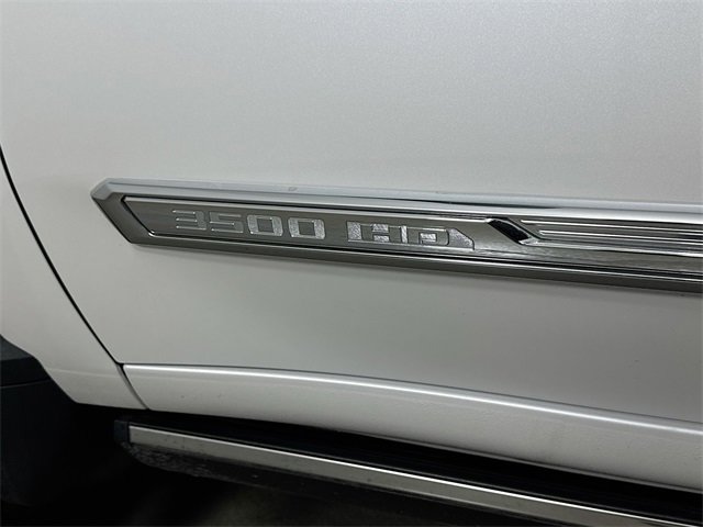 Used 2025 Chevrolet Silverado 3500 High Country w/ High Country Premium Package image 36